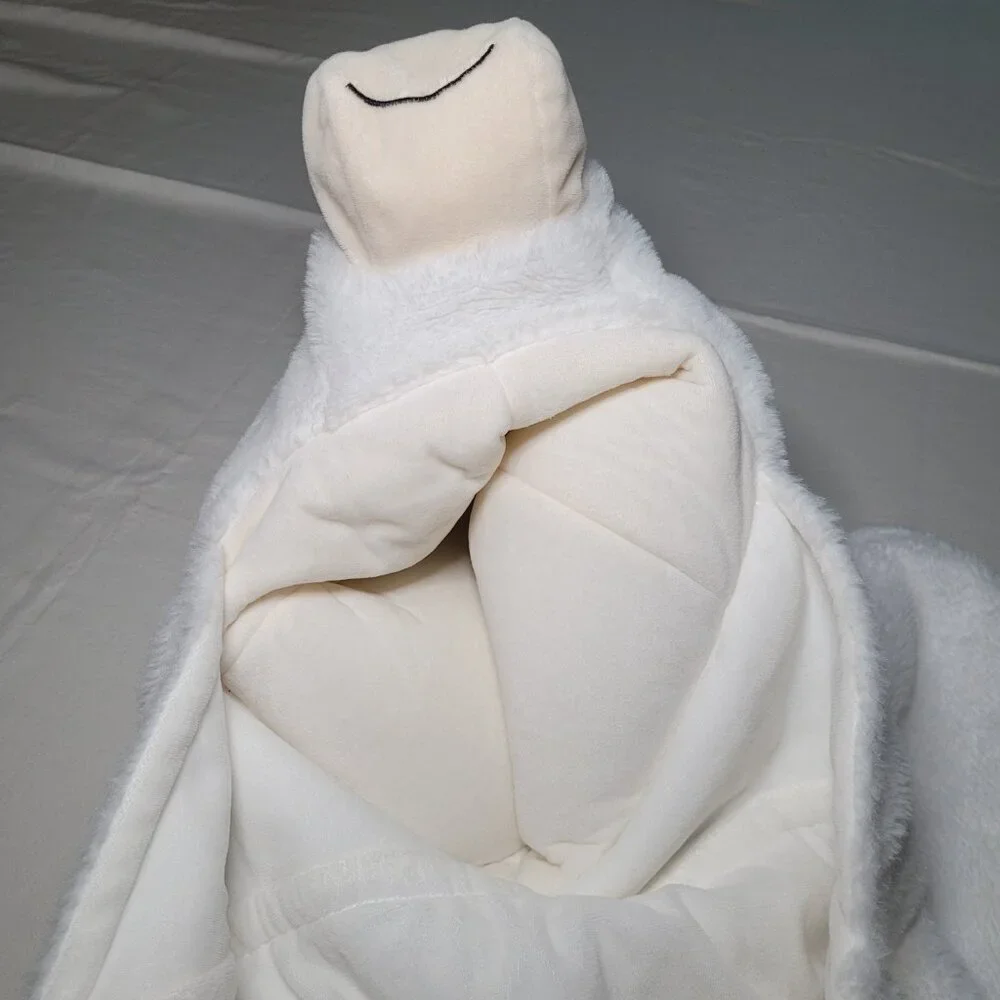 Pillowfort Unicorn Hooded Blanket 40x50 Super Soft White